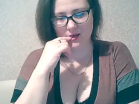 Snapshot of MerryLaCherry chatting on February 2025 12:22:02 AM MerryLaCherry online show from February 2025 12:22:02 AM