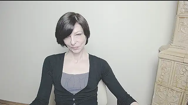 Snapshot of _AngeliaFlow_ chatting on March 2025 06:57:01 AM AngeliaFlow online show from March 2025 06:57:01 AM