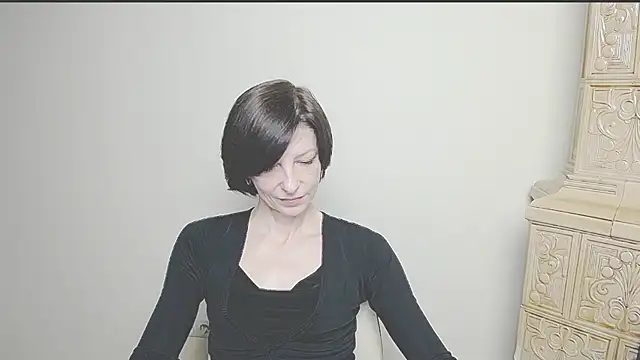 Snapshot of _AngeliaFlow_ chatting on March 2025 07:25:02 AM AngeliaFlow online show from March 2025 07:25:02 AM