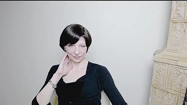 Snapshot of _AngeliaFlow_ chatting on March 2025 01:20:02 PM AngeliaFlow online show from March 2025 01:20:02 PM