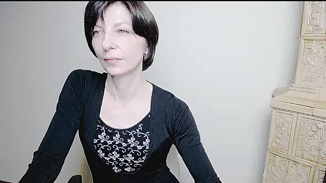 Snapshot of _AngeliaFlow_ chatting on March 2025 01:04:02 PM AngeliaFlow online show from March 2025 01:04:02 PM