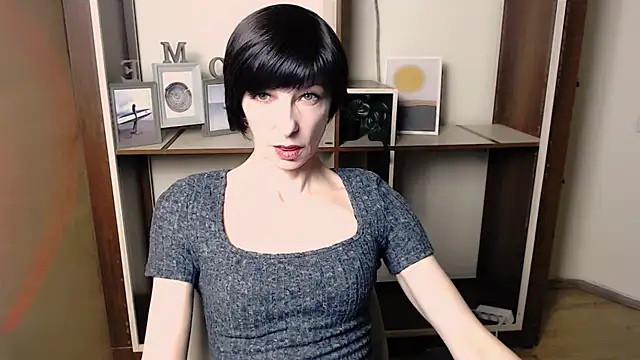  AngeliaFlow  online show from January 2026 11:36:02 AM