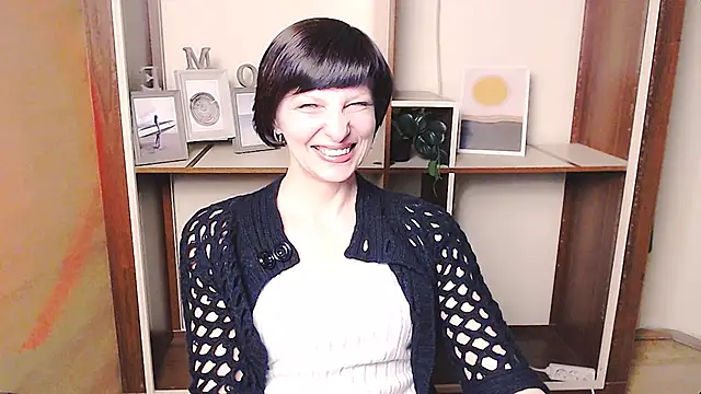  AngeliaFlow  online show from April 2026 01:52:02 PM