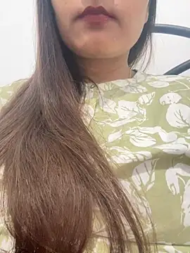 Snapshot of Deepcha1991 chatting on February 2025 08:23:02 PM Deepcha1991 online show from February 2025 08:23:02 PM