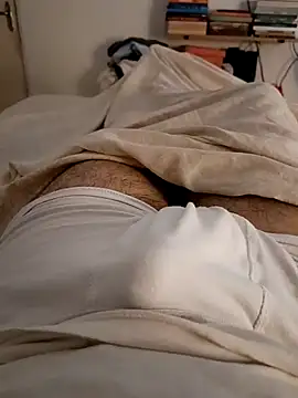 Casal30mais online show from April 2026 01:29:02 PM