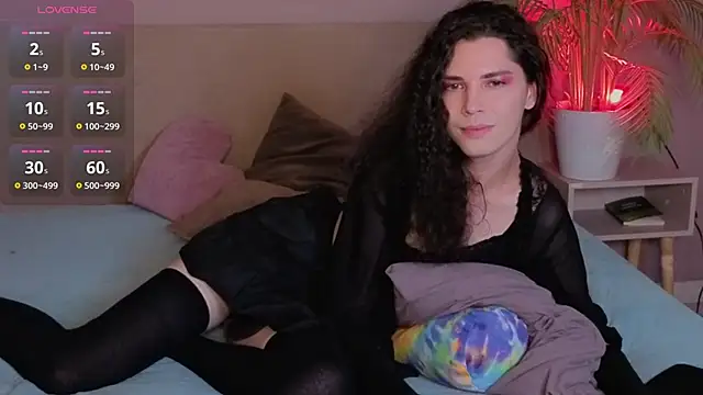 DamienLake online show from October 2025 08:41:01 PM