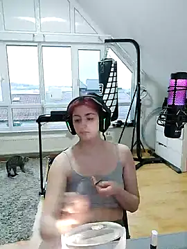 Gamergirl-Linela online show from March 2025 05:13:01 PM