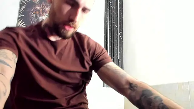 Snapshot of Luke_davis01 chatting on March 2025 01:26:02 PM Luke davis01 online show from March 2025 01:26:02 PM