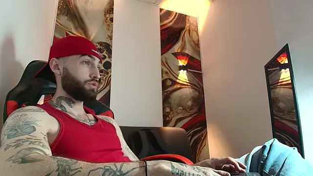 Snapshot of Luke_davis01 chatting on September 2025 01:15:01 PM Luke davis01 online show from September 2025 01:15:01 PM