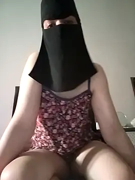 Snapshot of Milan-88 chatting on November 2025 02:56:01 PM Milan-88 online show from November 2025 02:56:01 PM