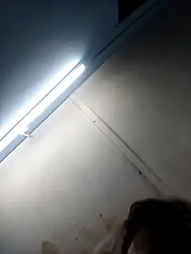 simrun70 online show from December 2025 12:53:01 AM