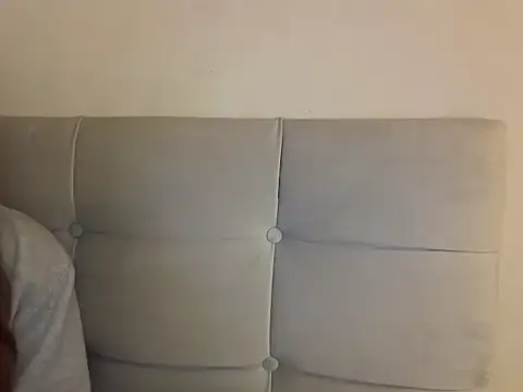 skyejde online show from October 2025 10:25:02 PM