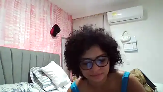 Tana latin online show from December 2025 02:19:01 AM