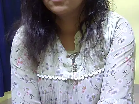 Snapshot of Your_cutiepie_ chatting on October 2025 11:29:01 AM Your cutiepie online show from October 2025 11:29:01 AM