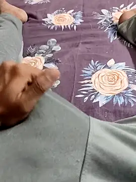 Yashkumar 0697 online show from February 2025 10:37:02 AM