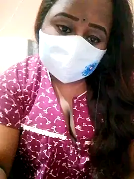 Snapshot of dolly_telugu01 chatting on March 2025 06:47:01 PM dolly telugu01 online show from March 2025 06:47:01 PM