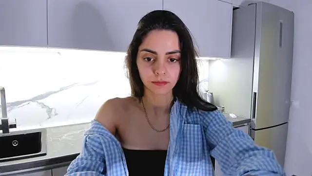 EmiliaZen online show from March 2025 09:09:02 PM