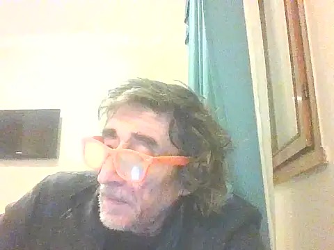 Snapshot of eccomi6996 chatting on December 2025 08:26:01 PM eccomi6996 online show from December 2025 08:26:01 PM