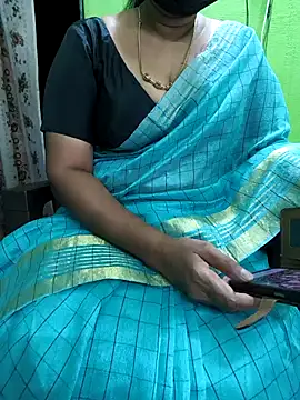 Snapshot of niiveditha chatting on October 2025 08:22:01 AM niiveditha online show from October 2025 08:22:01 AM