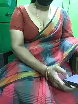 niiveditha online show from November 2025 09:53:01 AM