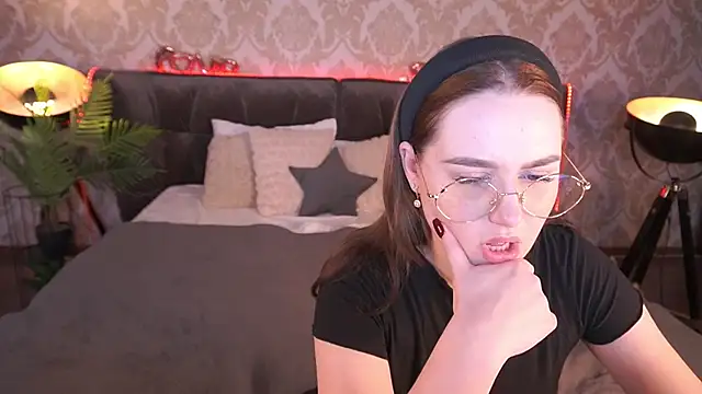 DivineJass online show from February 2025 12:21:02 AM