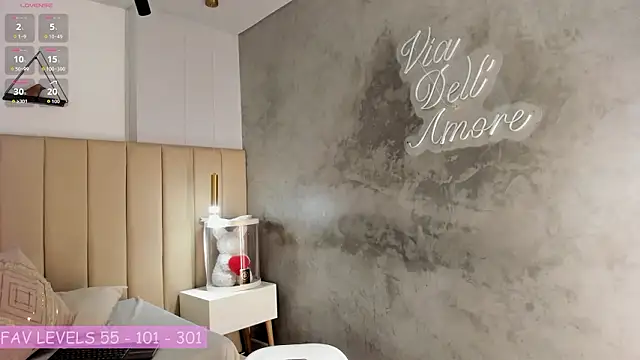 Zoee monroe online show from February 2026 10:04:02 PM