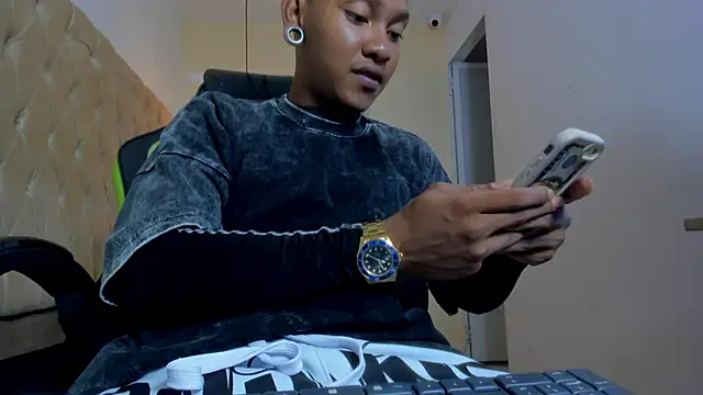 blackdirty420 online show from October 2025 07:04:02 PM