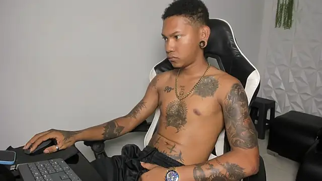 blackdirty420 online show from February 2026 02:01:02 PM