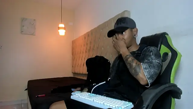 blackdirty420 online show from February 2026 04:08:01 PM