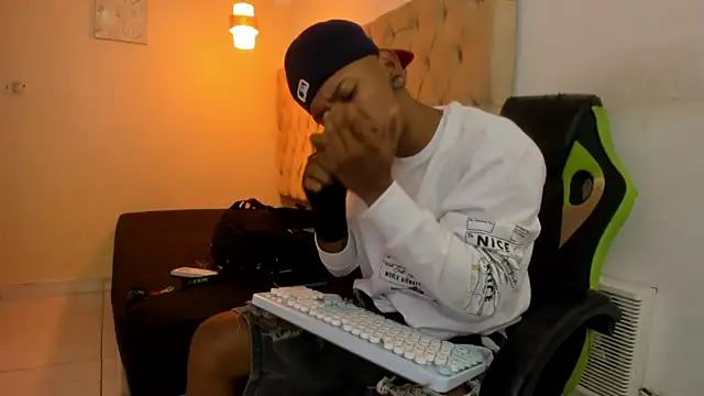 blackdirty420 online show from March 2026 01:46:02 PM