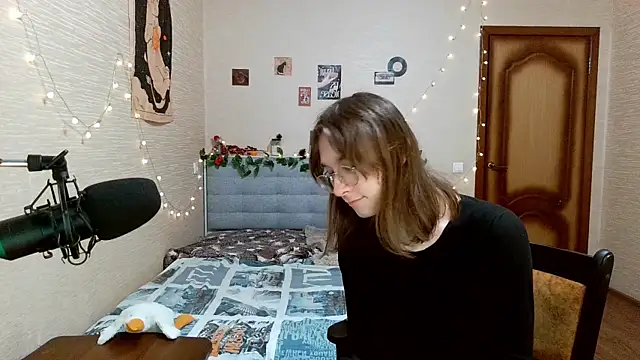 Snapshot of tangerine4dreams chatting on February 2025 06:29:02 AM tangerine4dreams online show from February 2025 06:29:02 AM