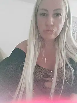 Snapshot of visnjica chatting on October 2025 05:11:01 PM visnjica online show from October 2025 05:11:01 PM