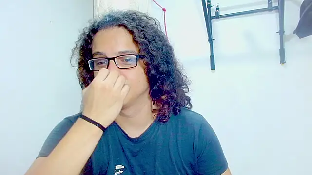 Diane blossom online show from February 2025 08:51:02 PM