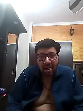 innocentboy1987 online show from February 2025 06:36:02 AM