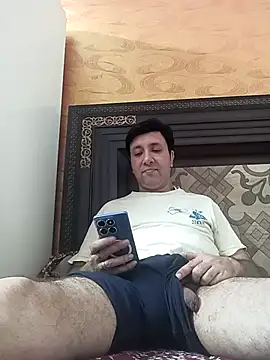 innocentboy1987 online show from June 2026 08:18:02 AM