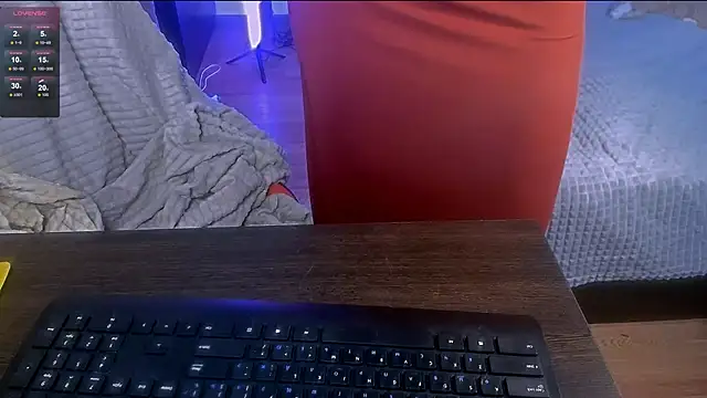 Snapshot of holyharlot chatting on February 2025 11:15:01 AM holyharlot online show from February 2025 11:15:01 AM