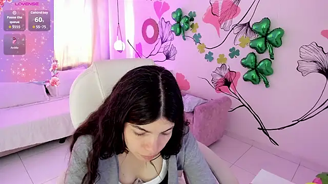 Isabela Fiorelli online show from March 2026 01:27:02 PM