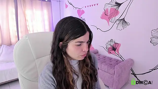 Isabela Fiorelli online show from July 2026 01:53:01 PM