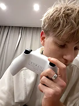 And25bn online show from October 2025 01:50:01 AM