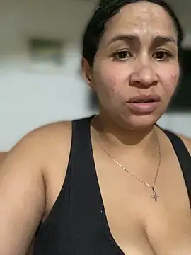 Carola-Ross online show from December 2025 12:08:01 AM