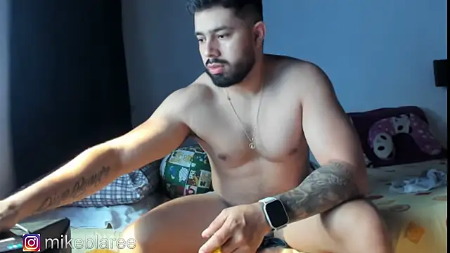 mikeblaree online show from November 2025 07:17:01 PM