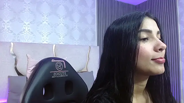 Gaby tay1 online show from November 2025 03:39:01 AM