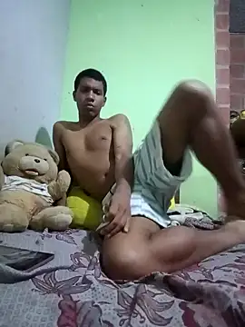 jr121221 online show from February 2025 02:46:01 AM