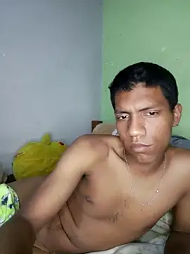 jr121221 online show from February 2025 04:18:02 AM