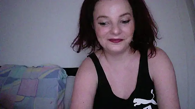 caty33 online show from February 2025 01:30:01 PM