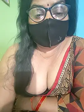 Snapshot of fuunalka chatting on April 2026 06:28:01 AM fuunalka online show from April 2026 06:28:01 AM