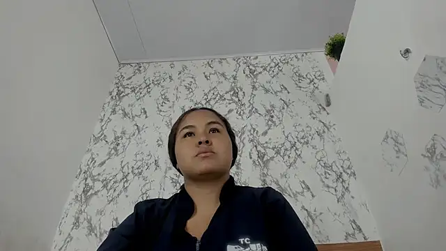 camilagreeco online show from July 2026 01:31:02 PM