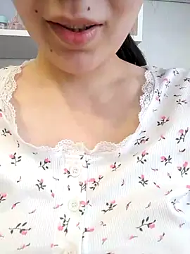 Snapshot of Emily_homegirl chatting on February 2025 09:45:02 AM Emily homegirl online show from February 2025 09:45:02 AM