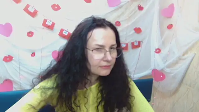 Miroslava Happi online show from February 2025 09:23:01 AM