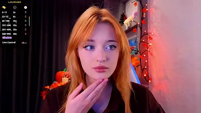 Hisoka akerley online show from October 2025 05:58:02 PM